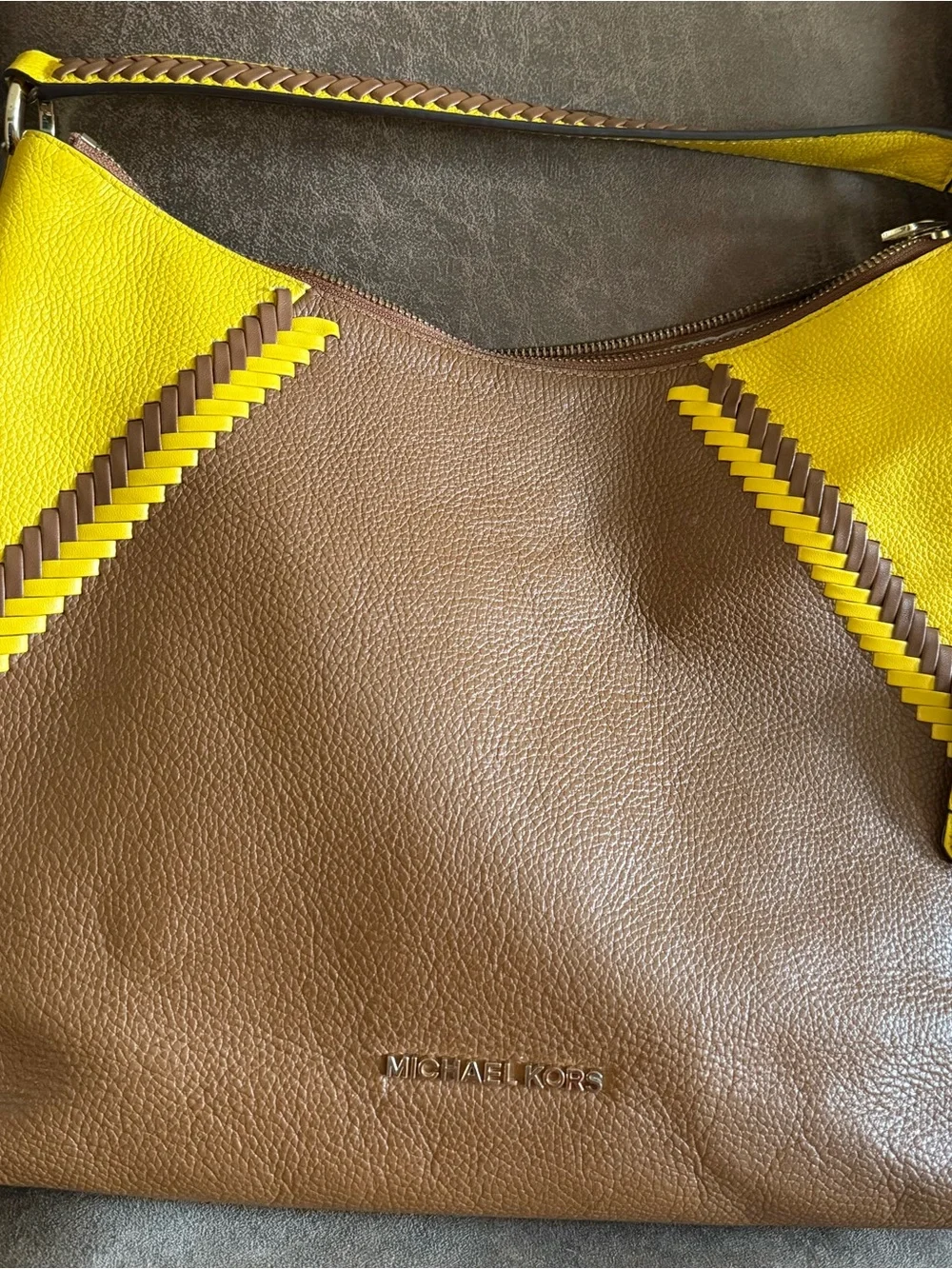 MICHAEL KORS Brown and Yellow Leather Shoulder Hobo